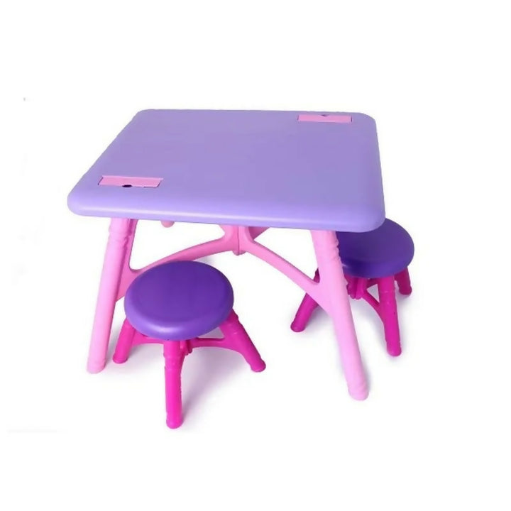 Mesa infantil para niña de la marca Boy Toys, ideal para actividades creativas y educativas. Color rosa y diseño atractivo